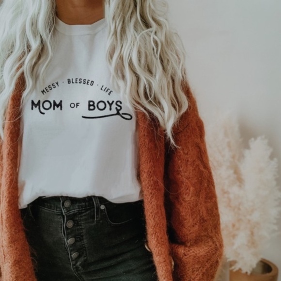 Tops - Vintage White Mom Of Boys Oversized Graphic Tee